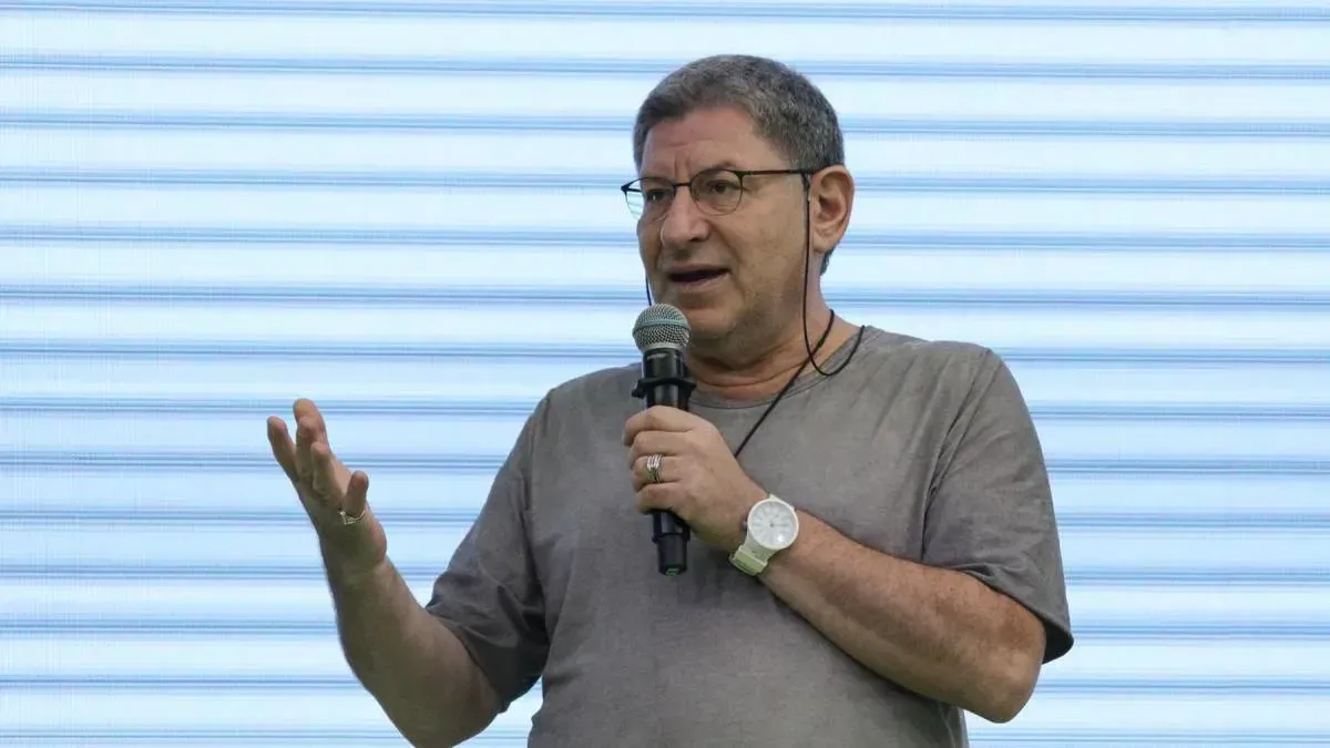 Афиша трансляции Встреча с психологом Михаилом Лабковским на ММКЯ