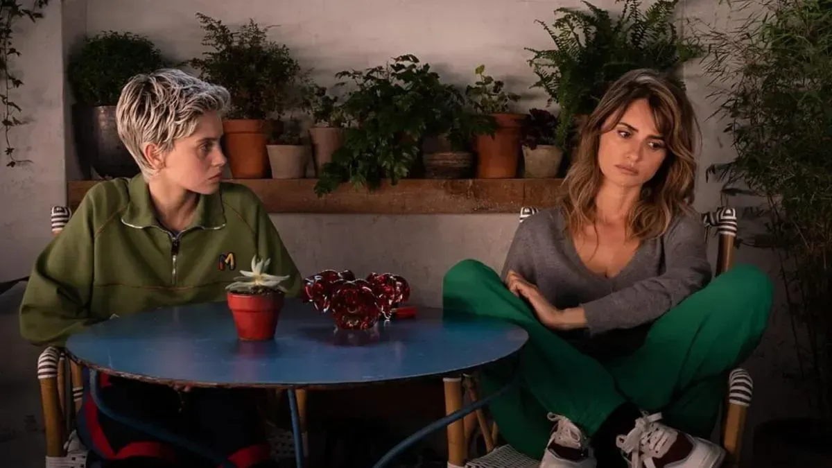 Афиша трансляции Долин и Пронченко – о фильме "Параллельные матери"