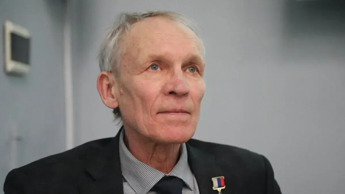 Афиша трансляции Встреча с космонавтом Сергеем Авдеевым