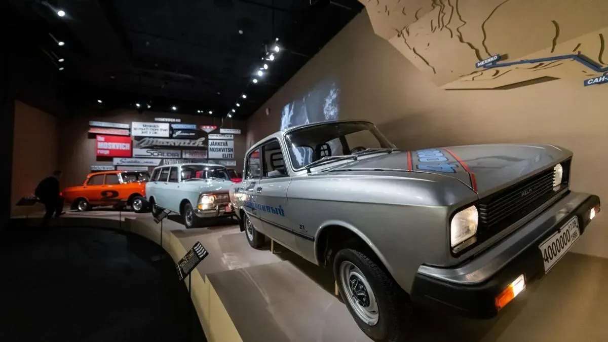 Афиша трансляции Экскурсия по хранилищу ретротехники Музея транспорта