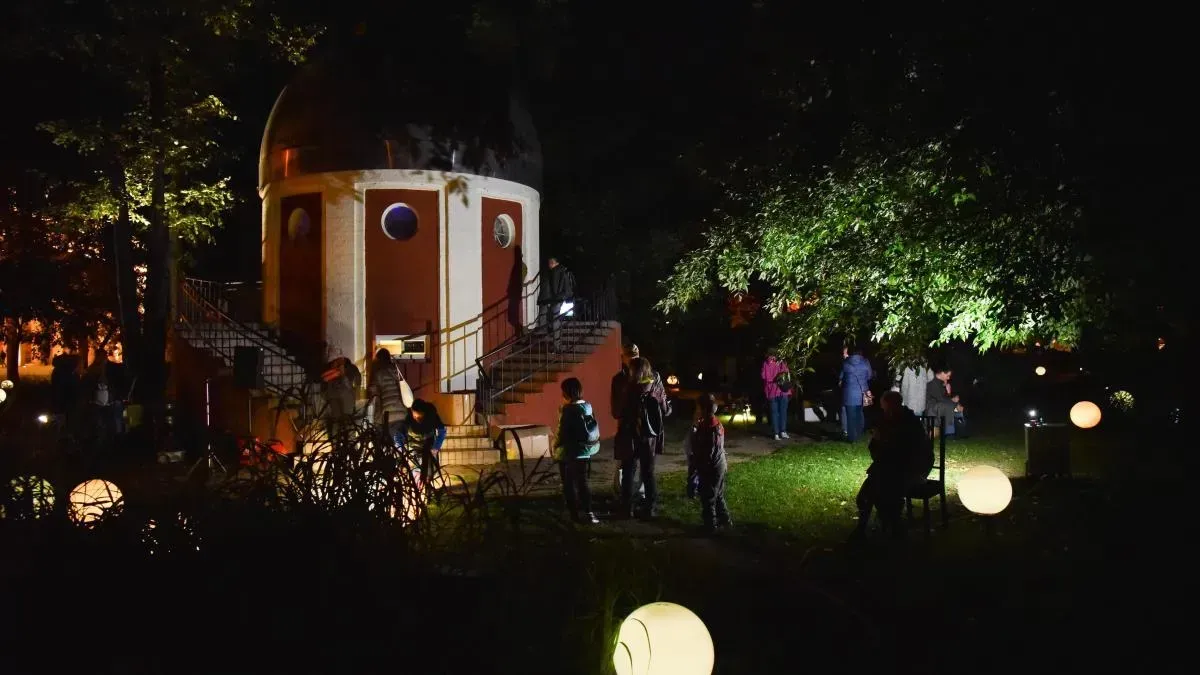 Афиша трансляции Астрономический перформанс "Тернии Юры"