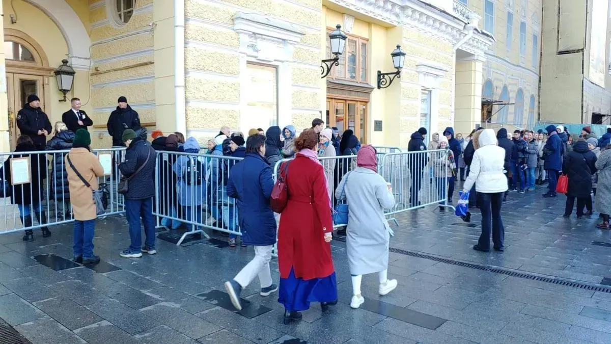 Афиша трансляции Старт продаж билетов на "Щелкунчика" в Большом театре