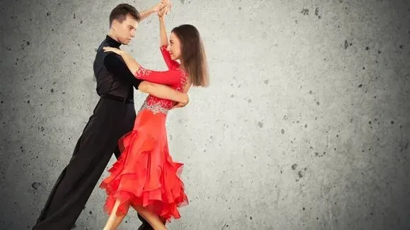 Афиша трансляции Учимся танцевать у чемпиона мира по танцам