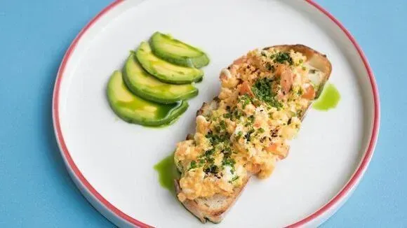 Афиша трансляции Как приготовить идеальный скрэмбл