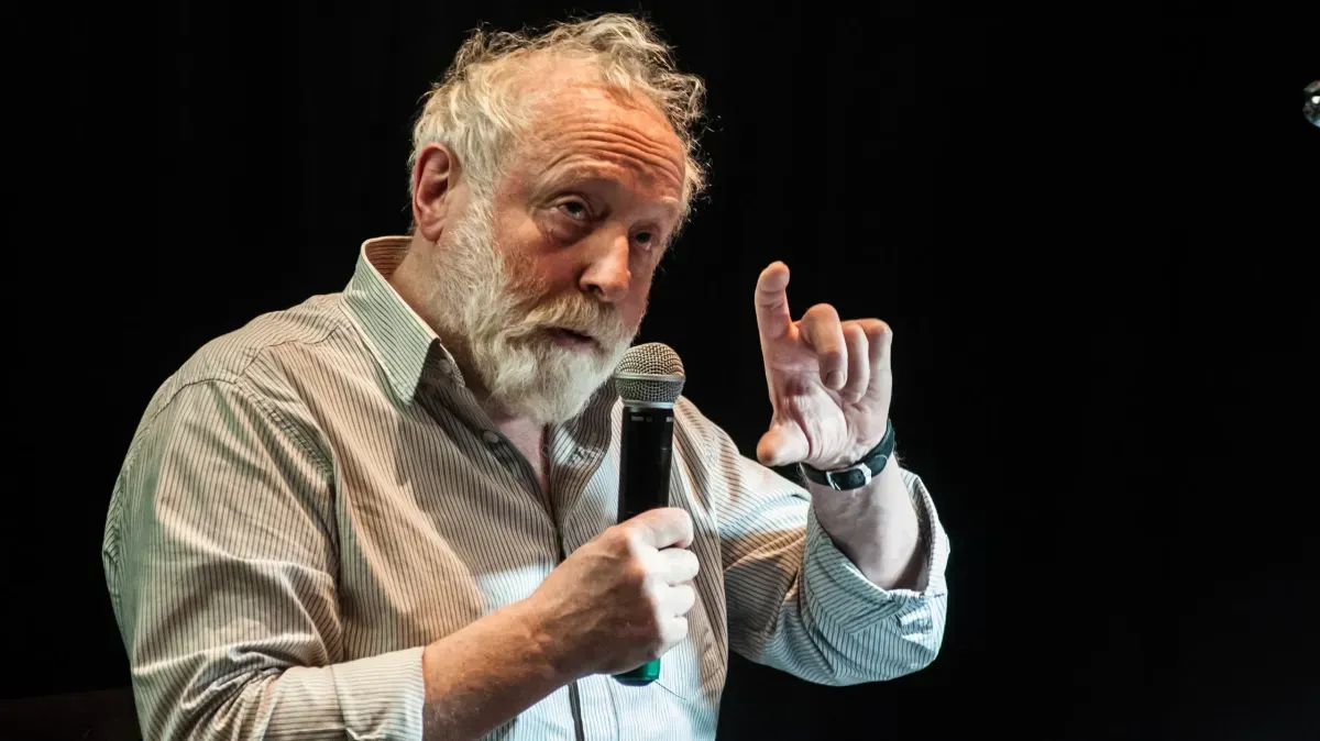 Афиша трансляции Юрий Норштейн – о поэзии японских мультфильмов