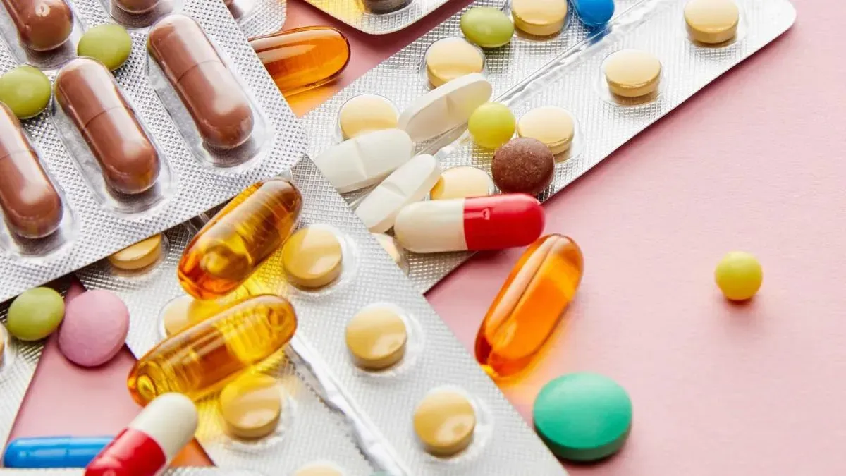 Афиша трансляции Об антибиотиках как факторе глобальной биологической угрозы