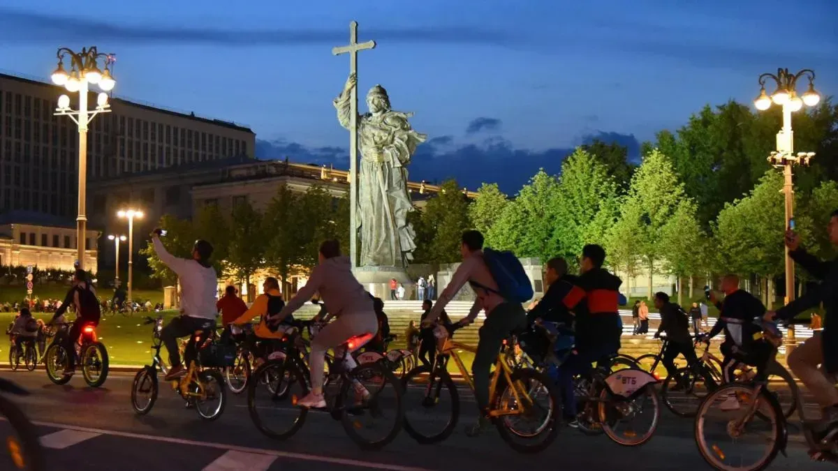 Афиша трансляции Ночной велофестиваль