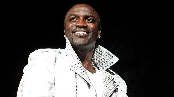 Афиша трансляции Шоу американского рэпера Akon