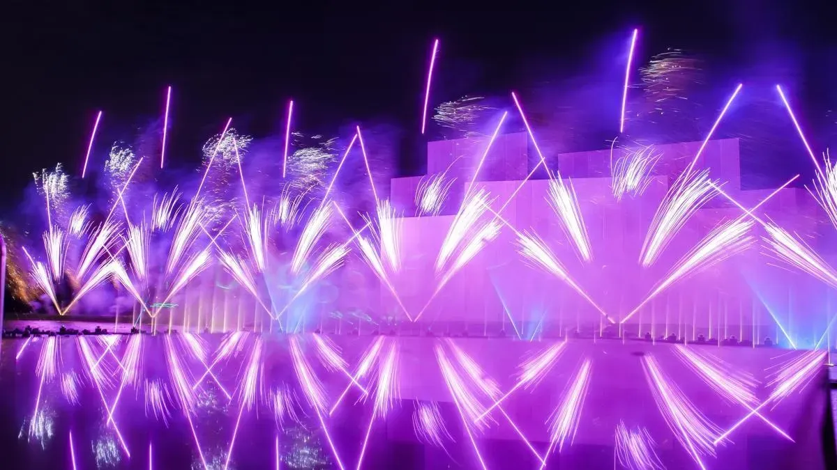 Афиша трансляции Фейерверк в честь года Японии на фестивале "Круг света"