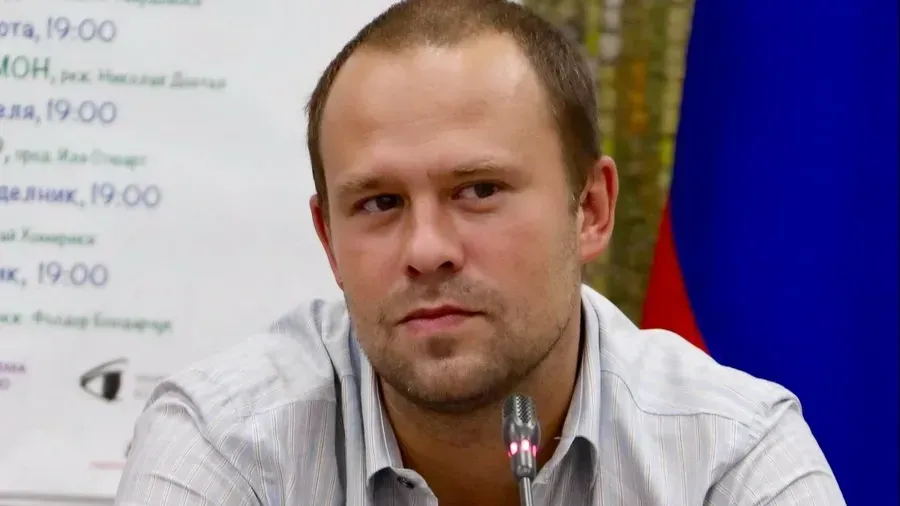 Афиша трансляции Кирилл Плетнев – о том, как актер становится режиссером