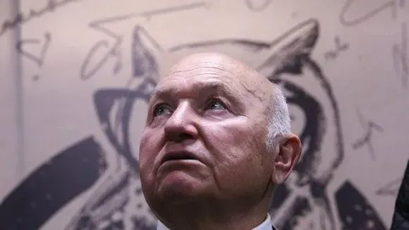 Афиша трансляции Похороны Юрия Лужкова