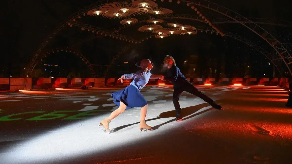 Афиша трансляции Ледовое шоу Ильи Авербуха в честь старого Нового года