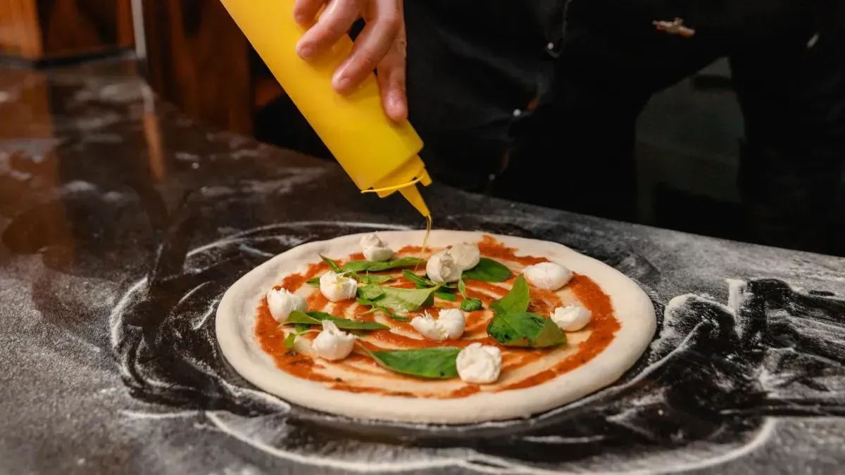 Афиша трансляции Готовим пиццу в честь Международного дня пиццы