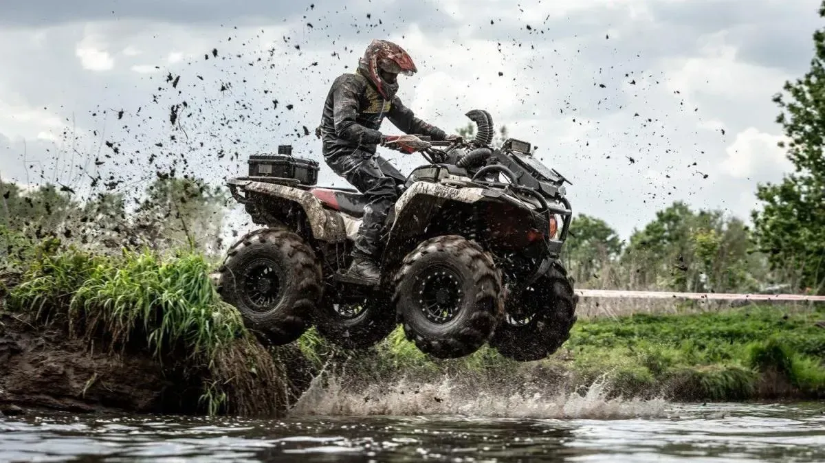 Афиша трансляции Гонки на квадроциклах по бездорожью