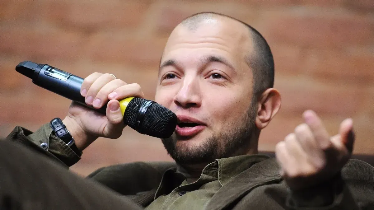 Афиша трансляции Где граница между "современным" и "будущим" в журналистике