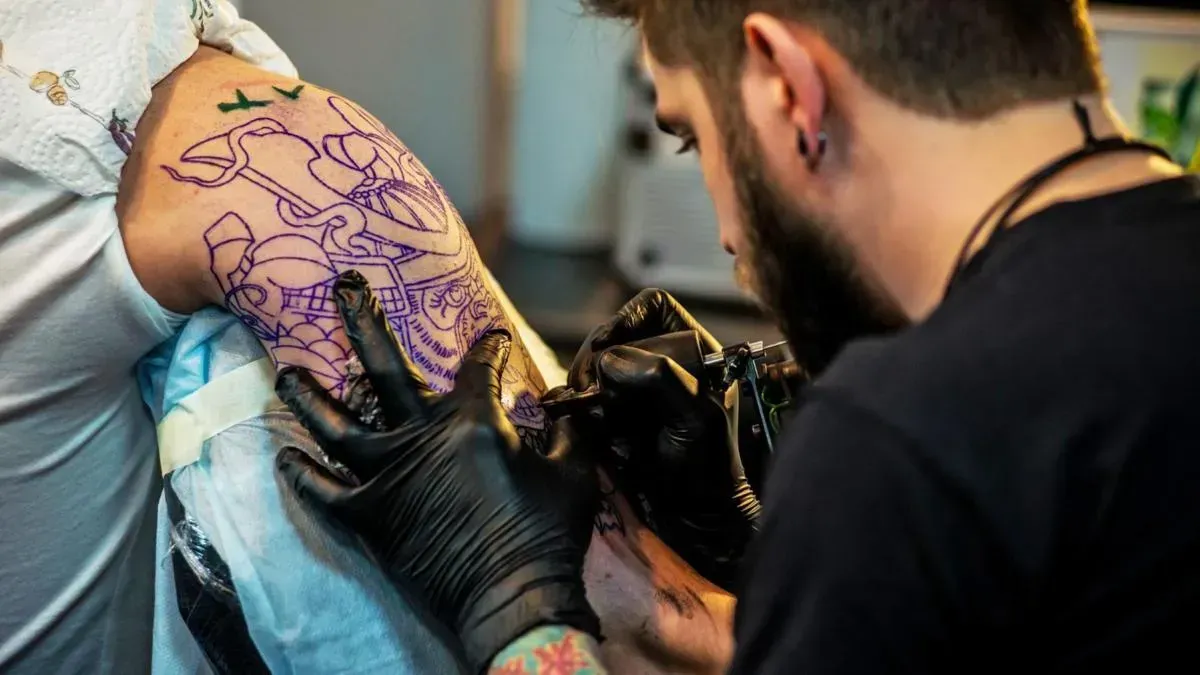 Афиша трансляции XX Московский фестиваль татуировки