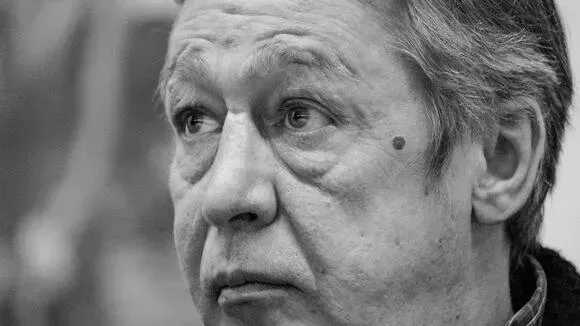 Афиша трансляции Суд рассмотрел жалобу на продление домашнего ареста Ефремова