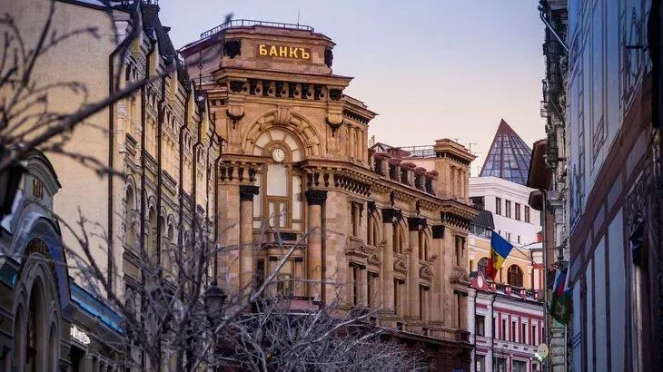 Афиша трансляции Экскурсия "Банковская роскошь или стиль old money"