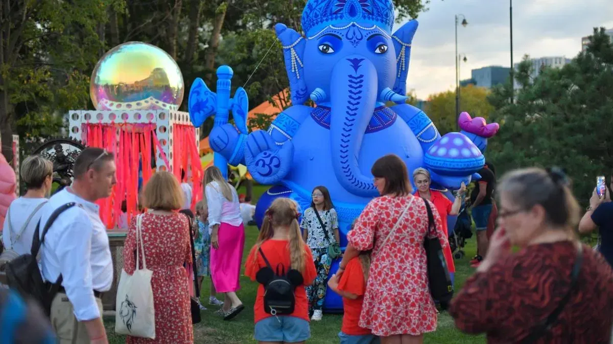 Афиша трансляции Обзор IX фестиваля "День Индии"