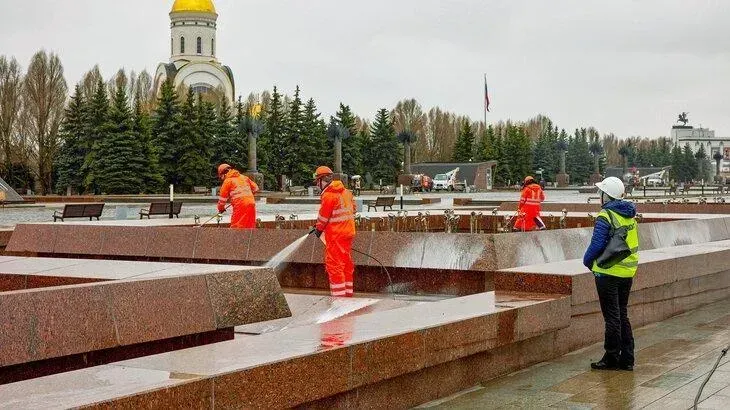 Афиша трансляции Промывка и консервация фонтанов на Поклонной горе