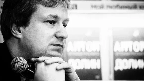 Афиша трансляции Антон Долин – о московском вкладе в мировую культуру