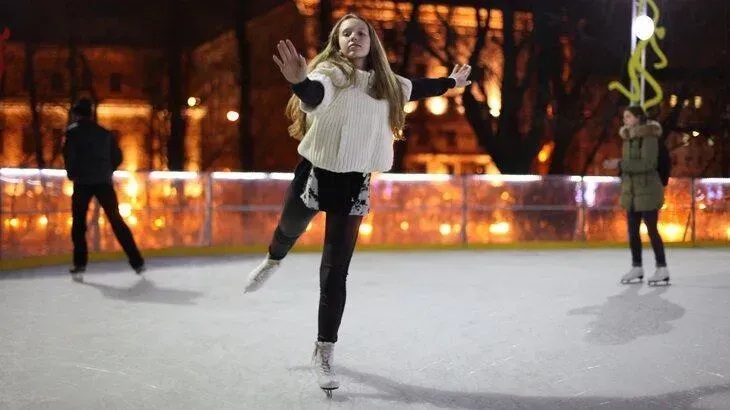 Афиша трансляции Первый этап конкурса "Народный ледниковый"