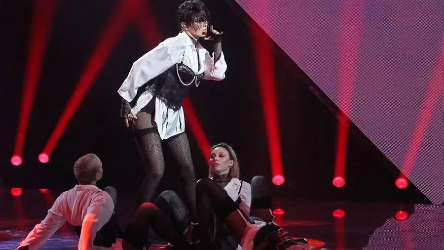 Афиша трансляции Творческая встреча с поп-певицей Maruv на Москве FM