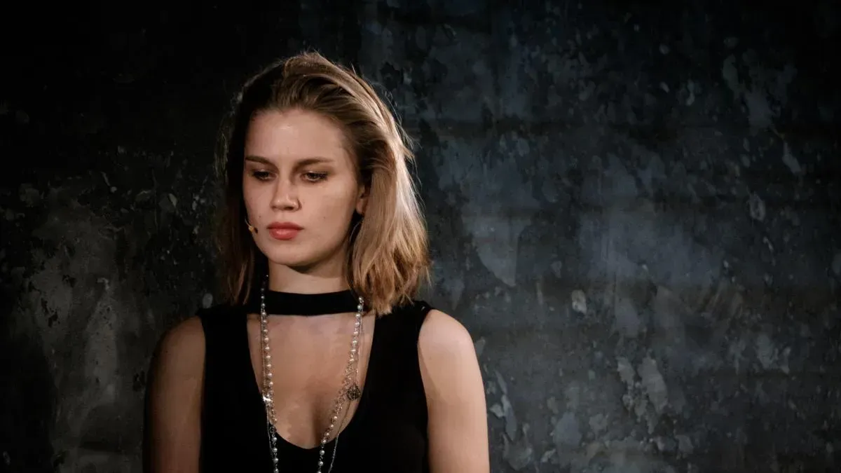 Афиша трансляции Дарья Мельникова и Вера Строкова читают сказки