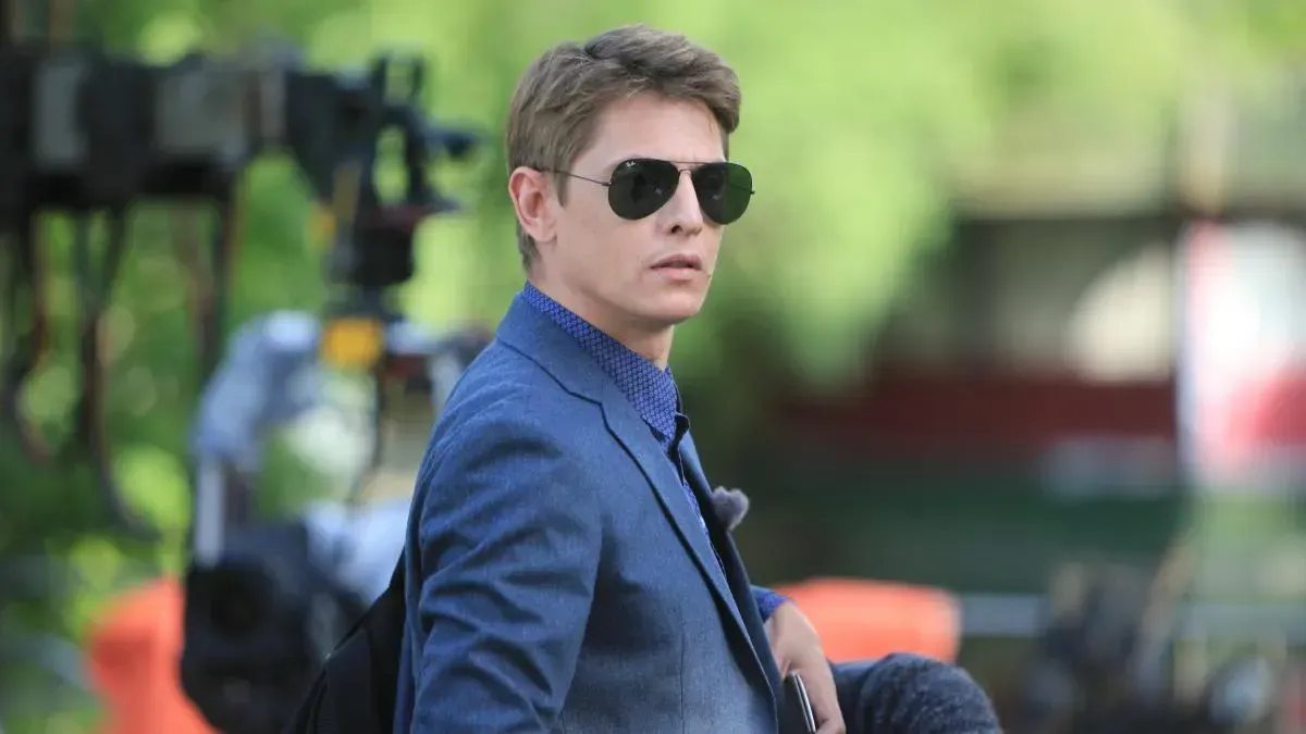 Афиша трансляции Владислав Лисовец – об имидже успешного журналиста