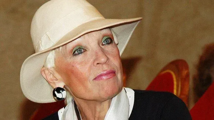 Афиша трансляции Прощание с актрисой Светланой Светличной