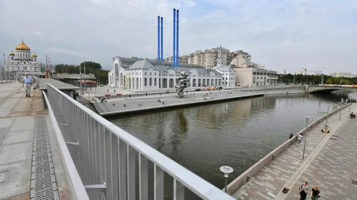 Афиша трансляции Экскурсия по территории ГЭС-2