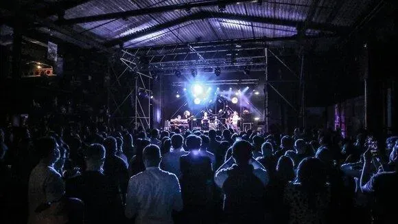 Афиша трансляции Концерт электронной музыки в музее "Моторы Октября"