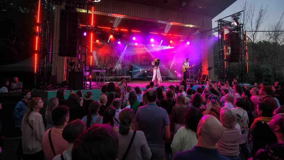 Афиша трансляции Музыкальный фестиваль "Солома"