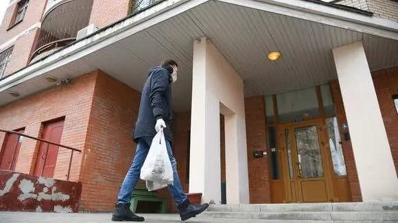 Афиша трансляции Как волонтеры помогают пенсионерам во время самоизоляции