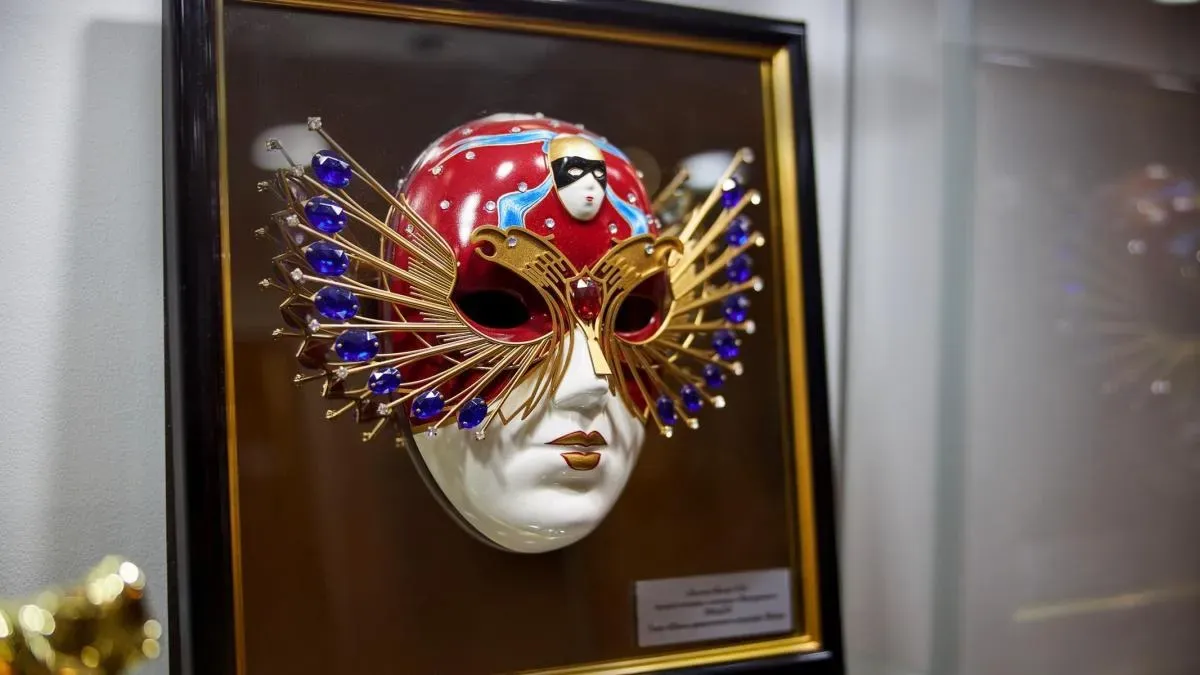 Афиша трансляции Вручение премии "Золотая маска" в театре имени Вахтан