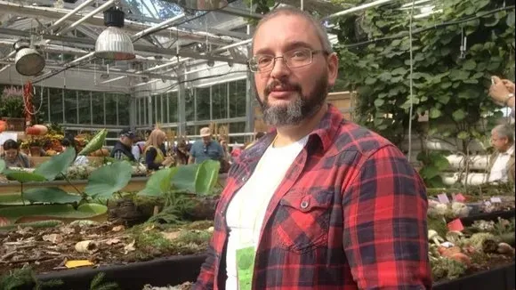 Афиша трансляции Экскурсия по грибному фестивалю с главным грибником страны