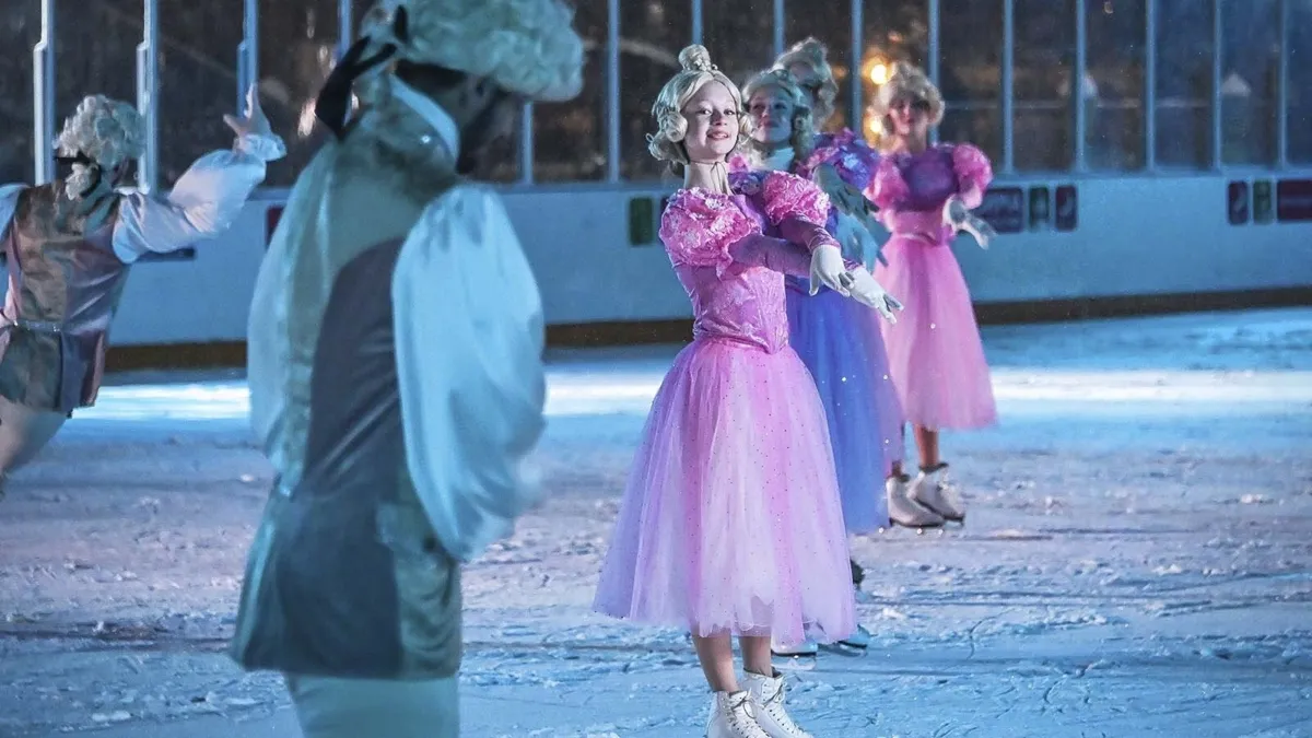 Афиша трансляции Ледовое шоу "Щелкунчик" в рамках проекта "Зима в Москве"