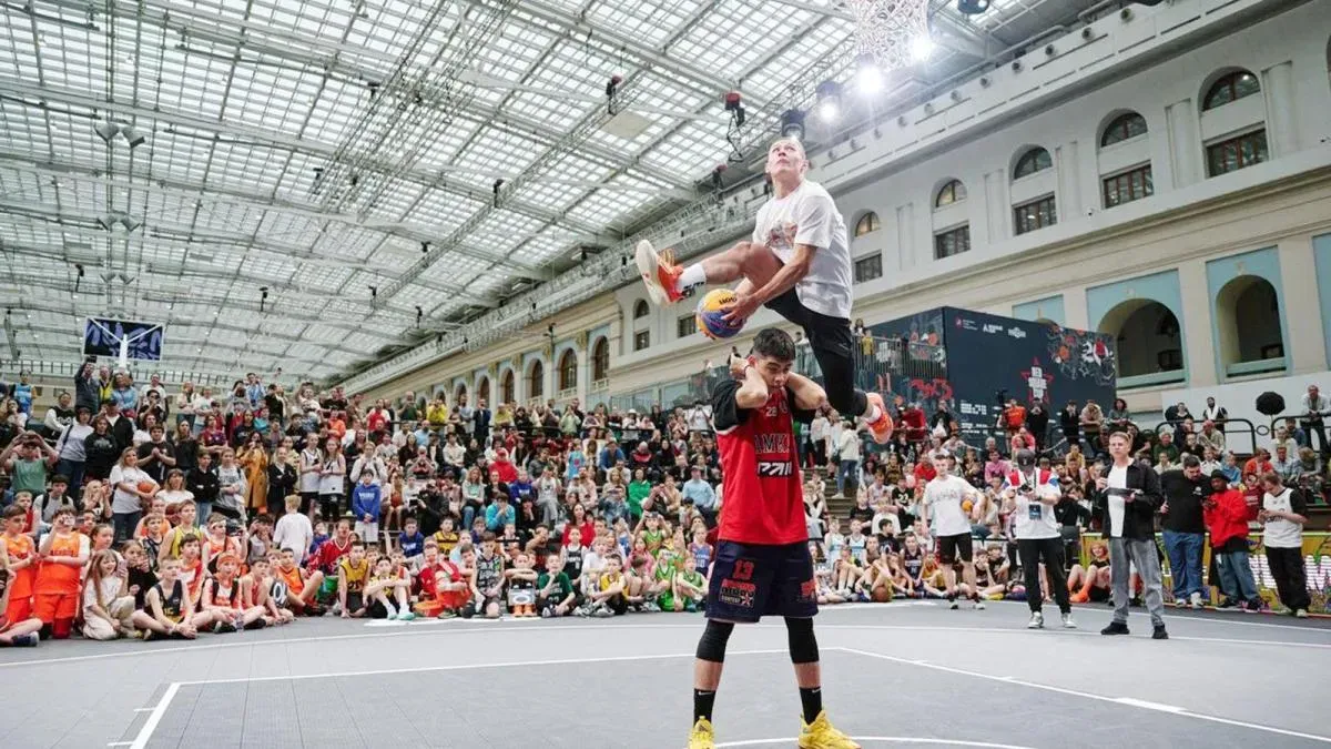 Афиша трансляции Фестиваль уличного баскетбола "Кубок Красной площади"