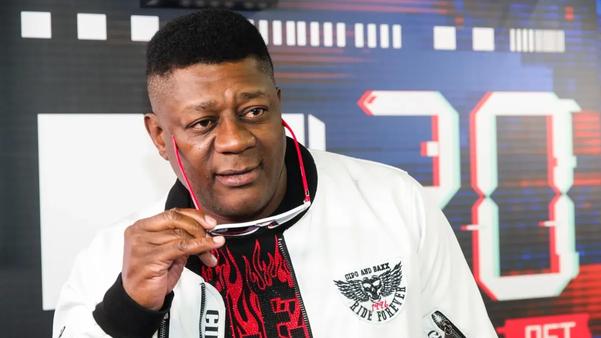 Афиша трансляции Прощание с певцом Пьером Нарциссом