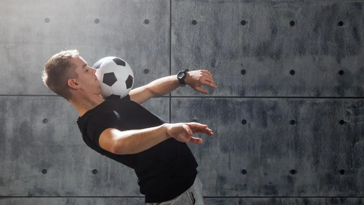 Афиша трансляции Футбольный фристайл и фестиваль уличных культур в метро