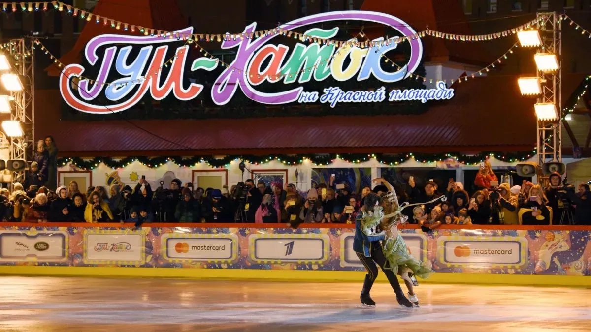 Афиша трансляции Торжественное открытие ГУМ-Катка