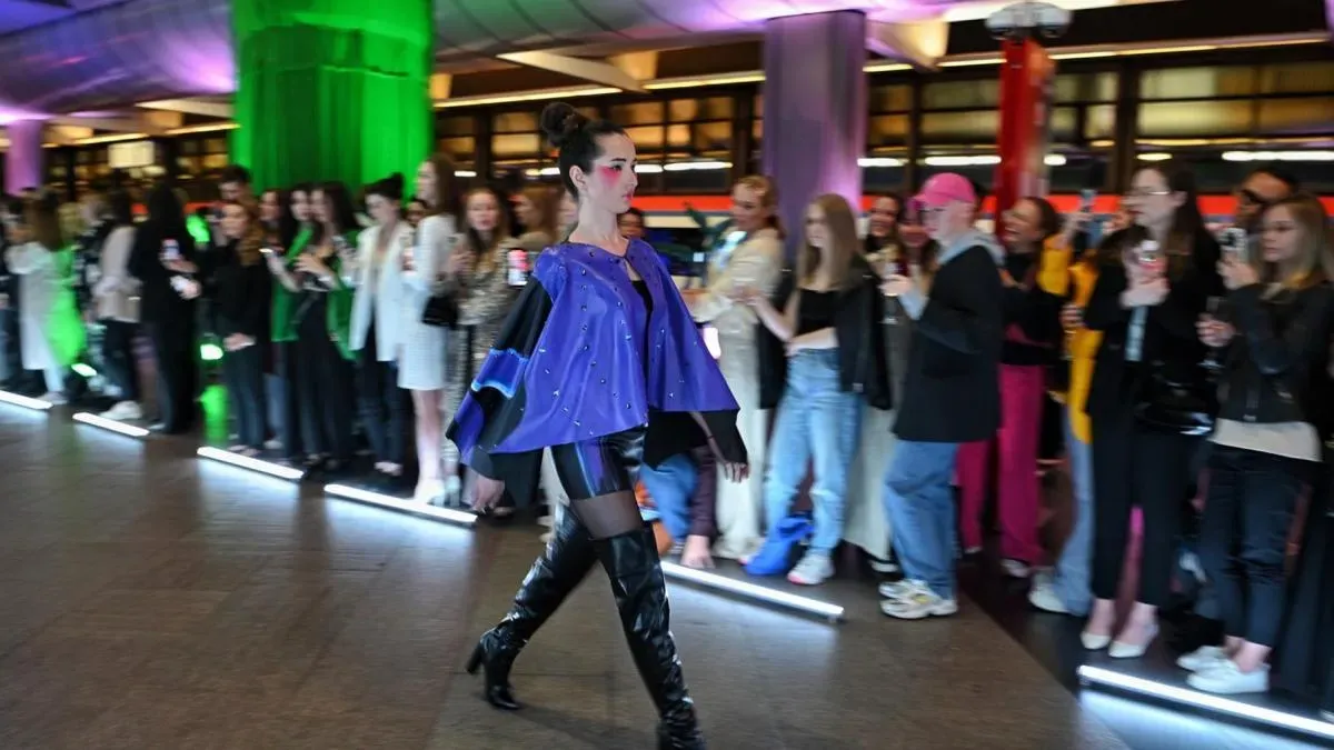 Афиша трансляции Открытие второй Московской недели моды