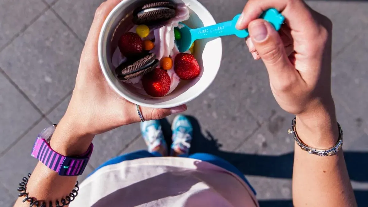 Афиша трансляции Покажем приготовление самого большого в мире мороженого