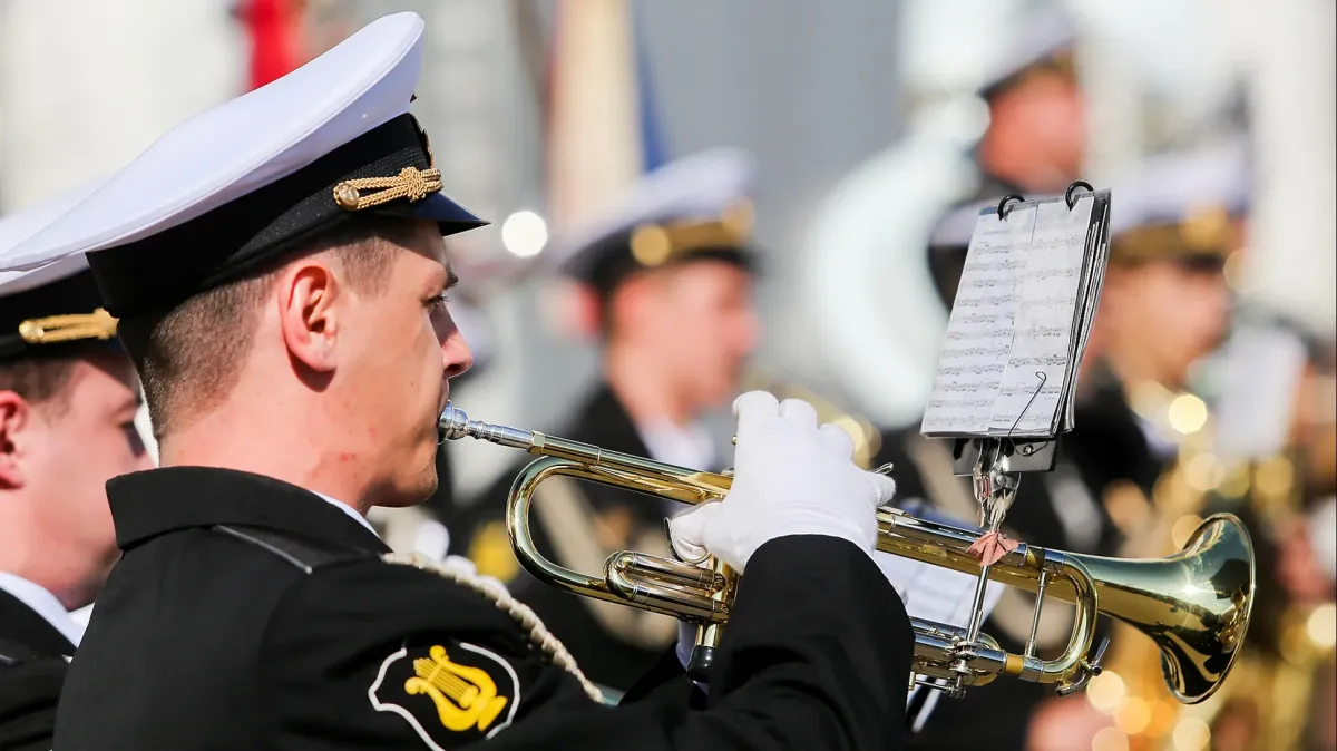 Афиша трансляции Концерт военного оркестра на Поклонной горе