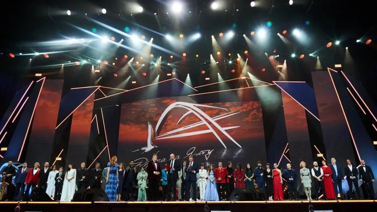 Афиша трансляции Гала-концерт фестиваля "Дорога на Ялту"