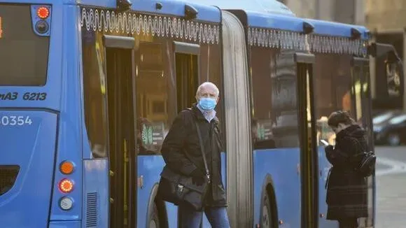 Афиша трансляции Как проходят масочные рейды в общественном транспорте