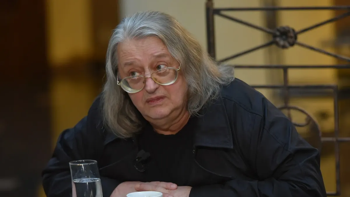 Афиша трансляции В столице простились с Александром Градским