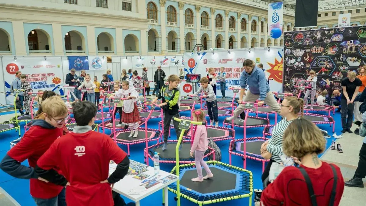 Афиша трансляции Обзор семейного фестиваля "Спортлэнд"