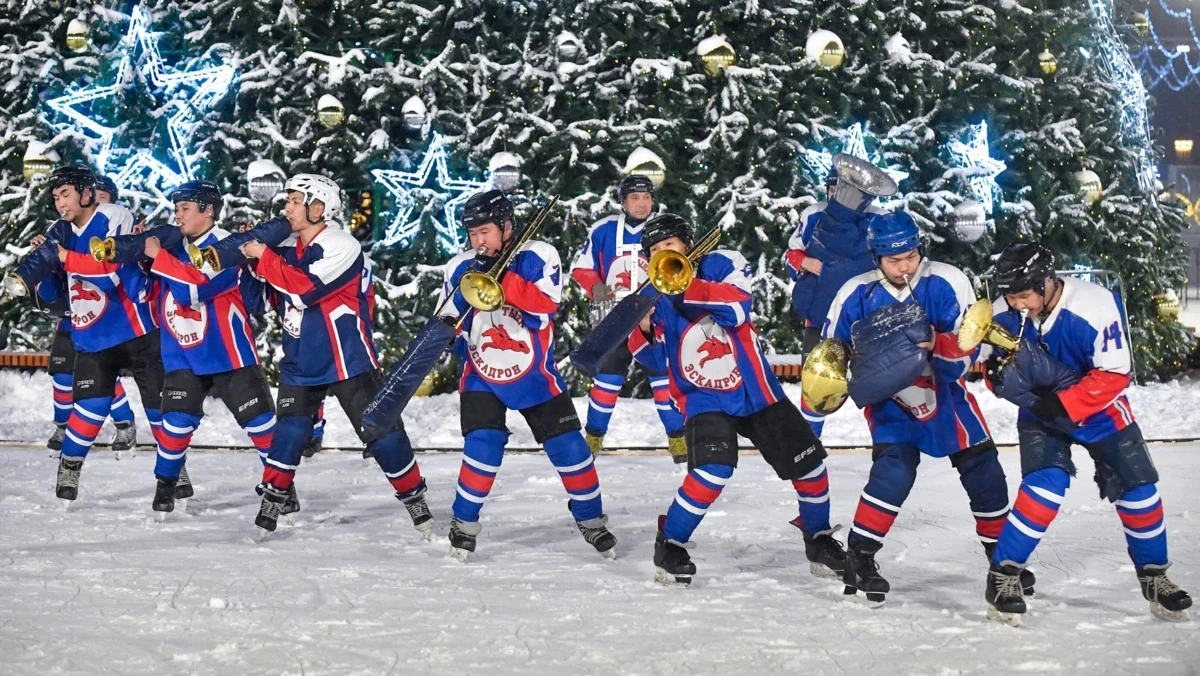 Афиша трансляции Шоу "Музыка на льду" у Главного храма ВС РФ