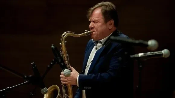 Афиша трансляции Оркестр Академии джаза Игоря Бутмана на ВДНХ